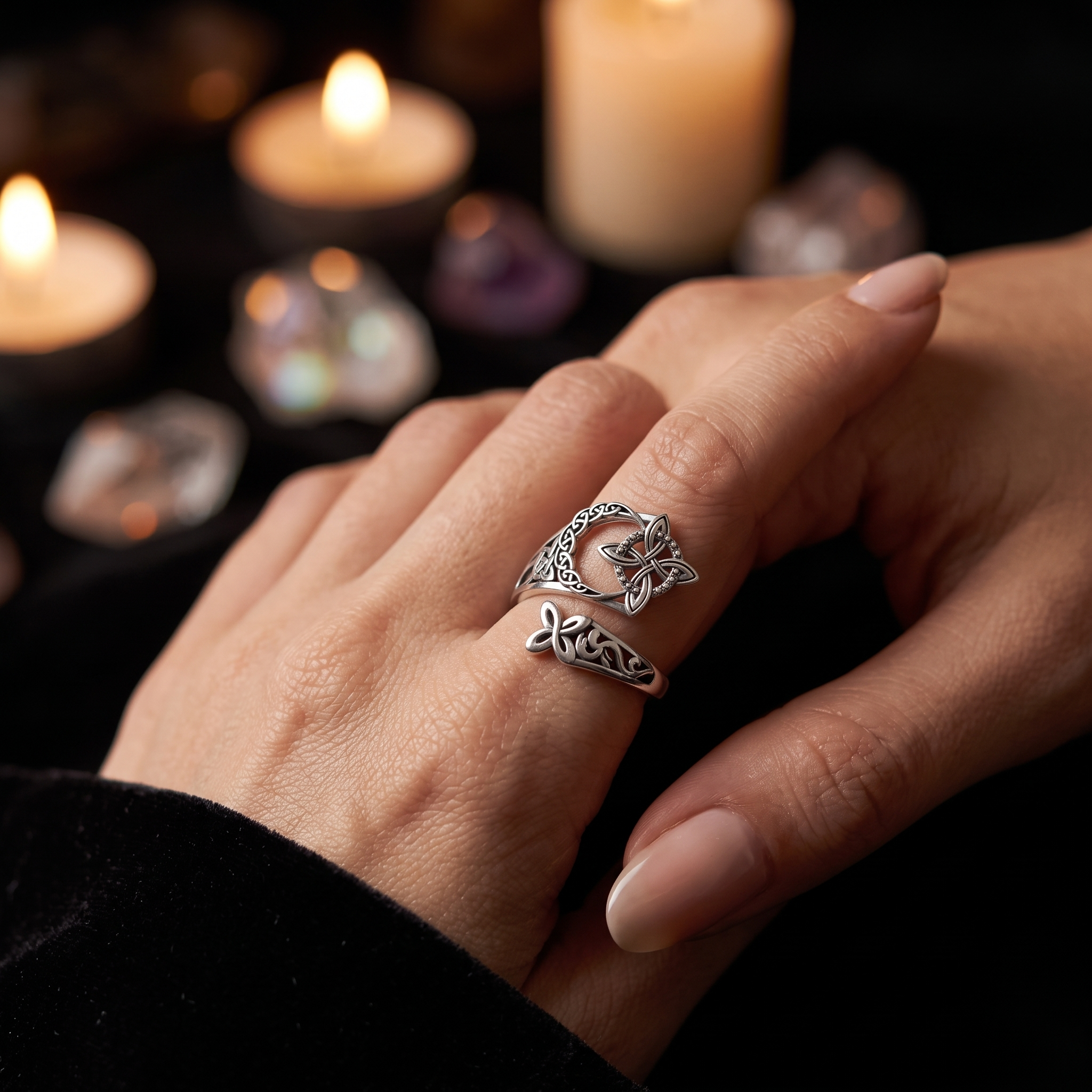 Anillo Nudo de Bruja